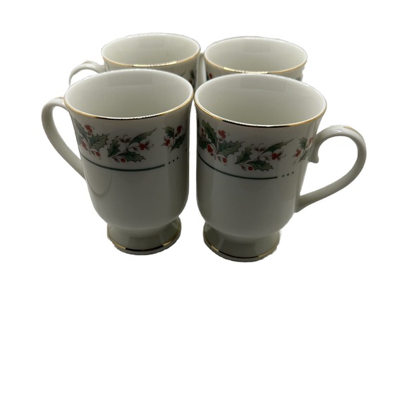 Vintage Set of 4 Irish Mugs Brand New In Box. Pedestal Base Holly & Berries. - Picture 7 of 9